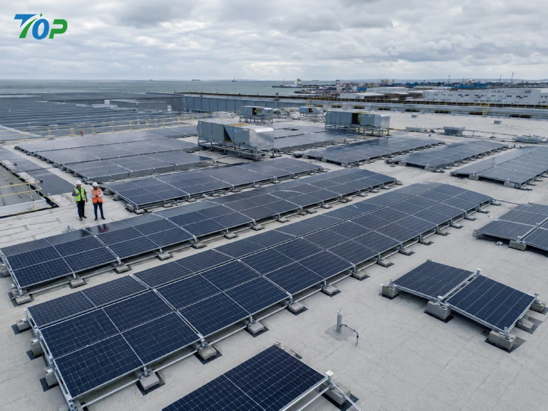 Niet-penetrerend montagesysteem voor zonne-ballast op plat dak: waterdichte oplossing van technische kwaliteit voor commerciële PV-projecten op daken